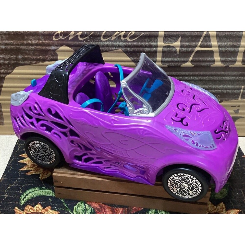 Monster High Convertible Car Travel Scaris Convertible Vehicle Purple Toy 2012